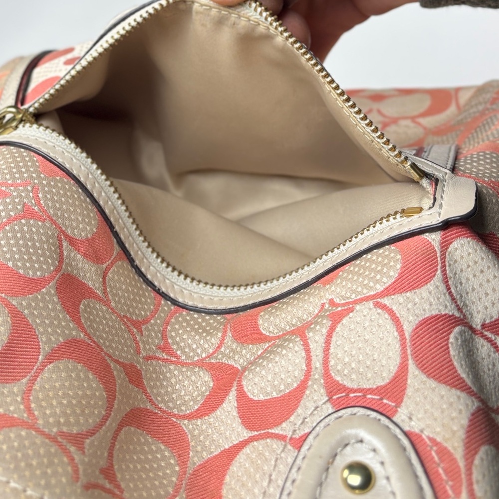 Coach Hallie Pink and Cream Polka dots and Signature C logo leather 2 way Bag. - Picture 9 of 12
